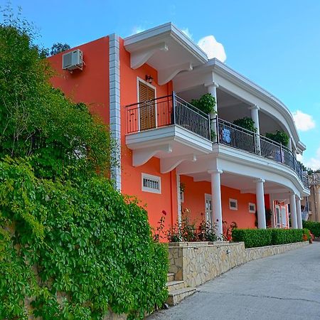 بارغا Nikas Villa Orange Apartments المظهر الخارجي الصورة